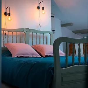 Ce Petit Chemin Couette-café